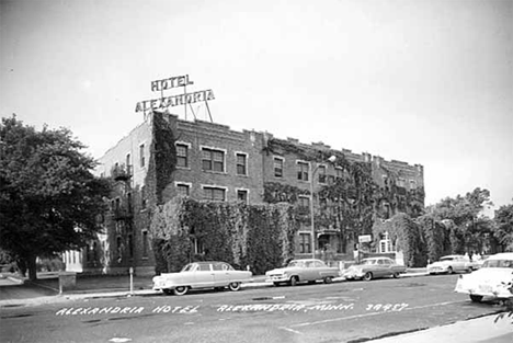 Alexandria Hotel, Alexandria Minnesota, 1955