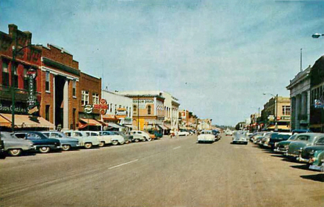 Broadway, Alexandria Minnesota, 1950's