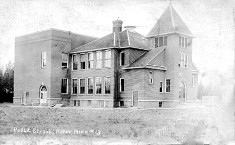 Public School, Askov Minnesota, 1924