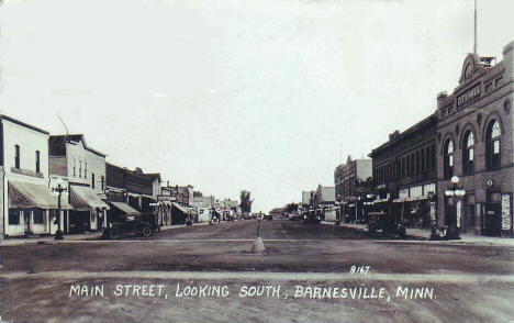 Main Street looking south, Barnesville Minnesota, 1929