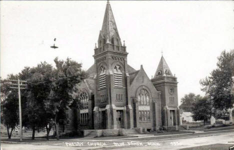 Presbyterian Church, Blue Earth Minnesota, 1940's
