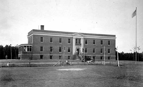 Buildings at Cambridge State Hospital, Cambridge Minnesota, 1928