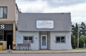 Lynn's Ceramic's & Gifts, Gilbert Minnesota
