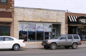 Rick�s Piano Service, Aitkin Minnesota