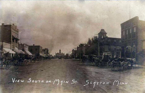 View South on Main Street, Slayton Minnesota, 1907