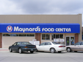 Maynard's Food Center, Lakefield Minnesota