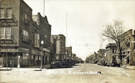 Main Street, Pipestone Minnesota, 1930's
