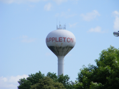 Water tower, Appleton Minnesota, 2014