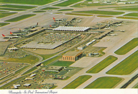 Minneapolis St. Paul International Airport, 1970's