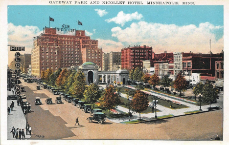 Gateway Park and Nicollet Hotel, Minneapolis Minnesota, 1920's