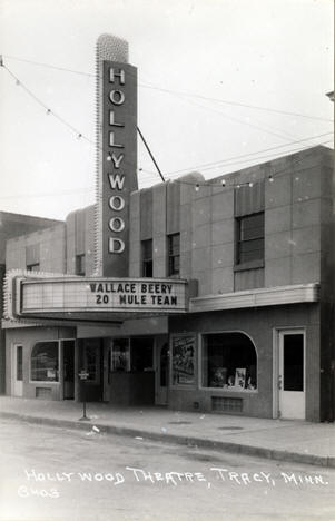 Hollywood Theatre, Tracy Minnesota, 1940's