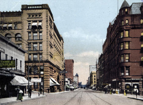 Superior Street, Duluth Minnesota, 1904