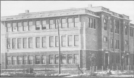 Bemidji High School 1908.