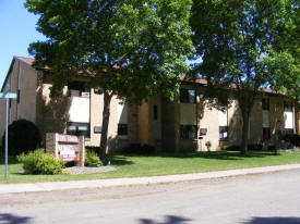 Ogilvie Square Townhouses, Ogilvie Minnesota