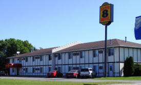 Super 8, Staples Minnesota