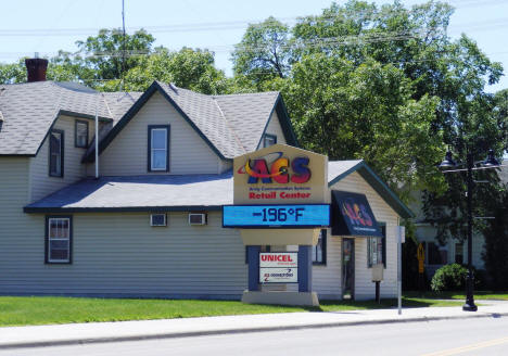 An apparently cold summer afternoon in Wadena Minnesota, 2007