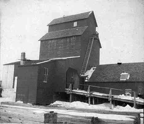 Grain elevator in Ada Minnesota, 1905