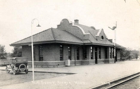 Railway Depot, Aitkin Minnesota, 1900's