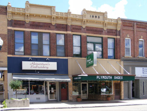 Street scene, Albert Lea Minnesota, 2010