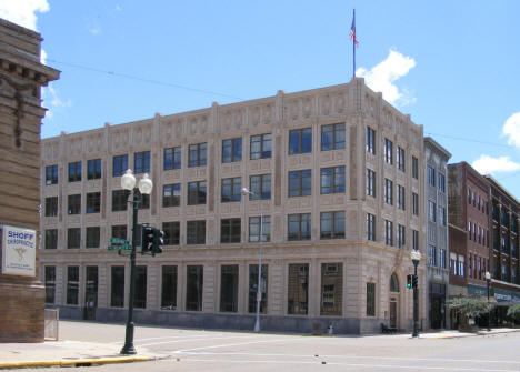 Street scene, Albert Lea Minnesota, 2010