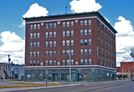 Street scene, Albert Lea Minnesota, 2010