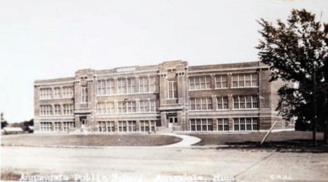 Public School, Annandale Minnesota, 1932