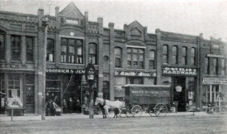 Street scene, Anoka Minnesota, 1909