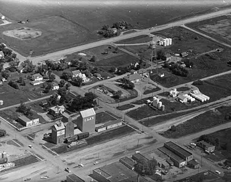 Aerial view of GTA elevator, Argyle Minnesota, 1963