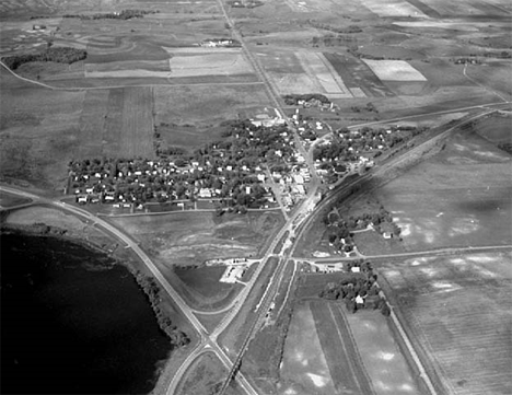 Aerial view, Ashby Minnesota, 1971
