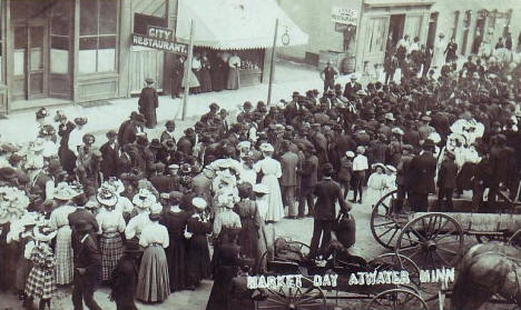 Market Day, Atwater Minnesota, 1909