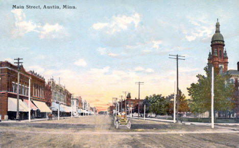 Main Street, Austin Minnesota, 1911