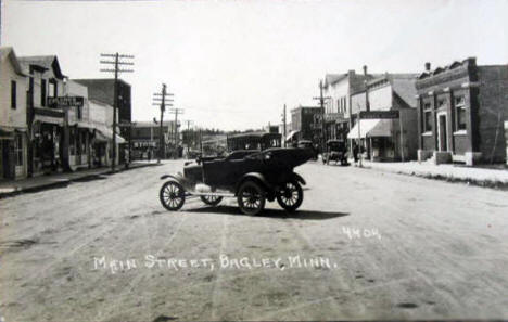 Main Street, Bagley Minnesota, 1910's