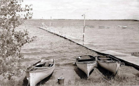 Swenson's Beach Resort, Battle Lake Minnesota, 1944