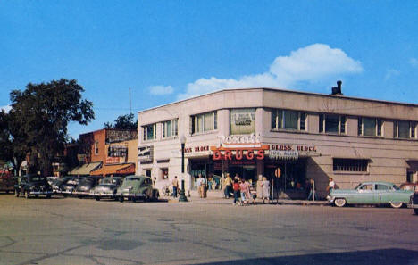 Street scene, Bemidji Minnesota, 1955