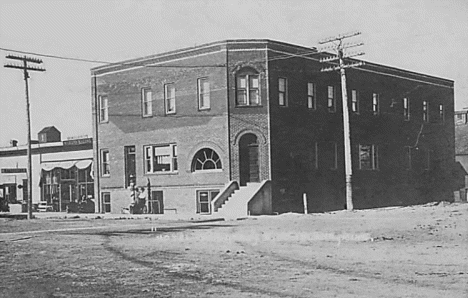 Hotel, Bird Island Minnesota, 1910