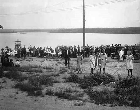 Pike dinner served on the shore of Embarrass Lake at Biwabik at the semi-annual meeting of the St. Louis County Club, 1916
