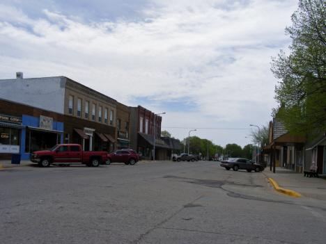 Street scene, Blue Earth Minnesota, 2014