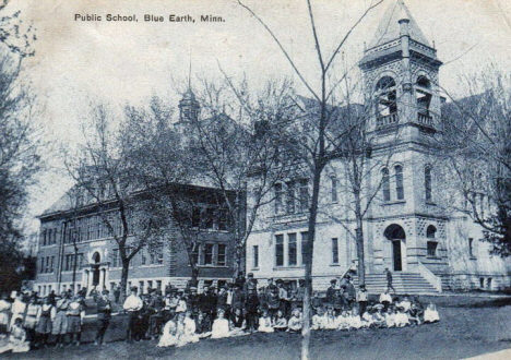 Public School, Blue Earth Minnesota, 1910