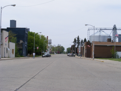 Street scene, Bricelyn Minnesota, 2014