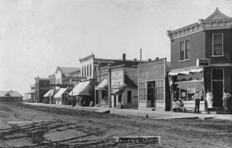 Street scene, Bricelyn Minnesota, 1910