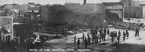 Ruins of a fire, Brooten Minnesota, 1912