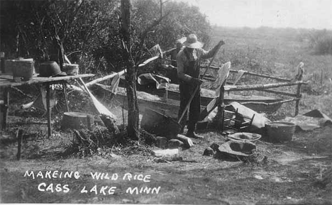 Parching wild rice, Cass Lake Minnesota, 1915