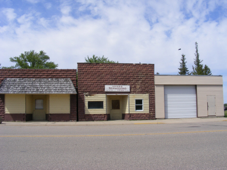 Street scene, Ceylon Minnesota, 2014