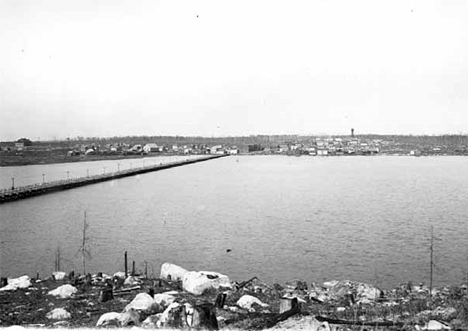 General view of Chisholm Minnesota, 1904