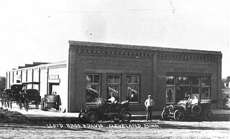 Lloyd Brothers and Davis, Cleveland Minnesota, 1900