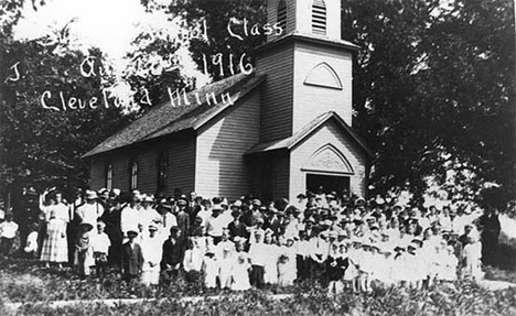 Christian Church Sunday School class, Cleveland Minnesota, 1916