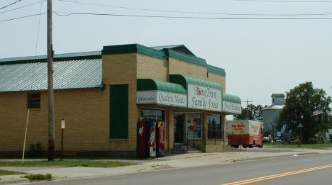 Hometown Family Foods, Floodwood Minnesota, 2006