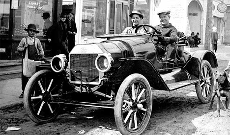 1913 Model T Ford in Deer River Minnesota, 1913