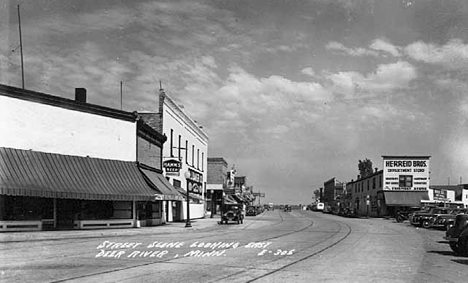 Street scene, business district, Deer River Minnesota, 1940's