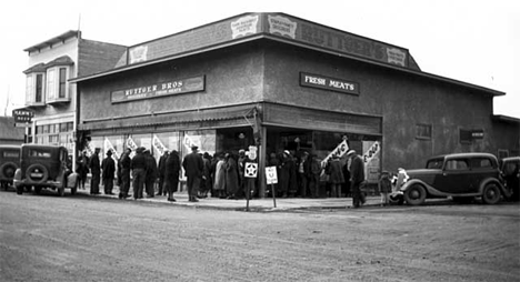 Liquidation sale at Ruttger Bros. General Store, Deerwood Minnesota, 1935